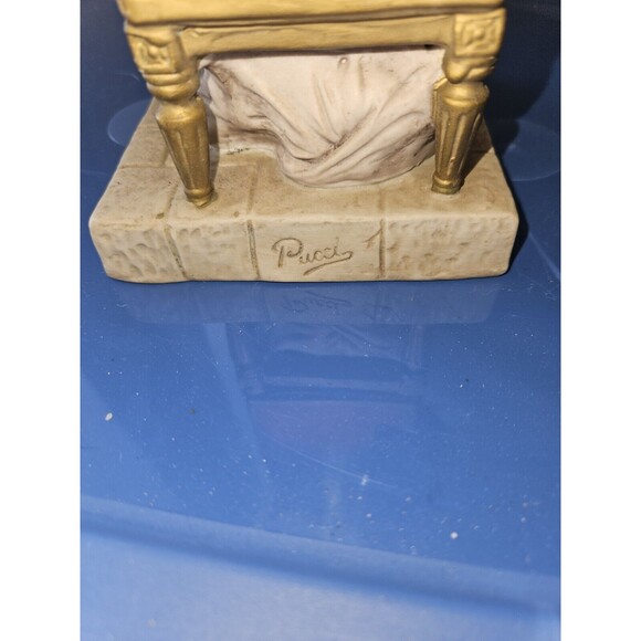 RARE Signed Pucci Capodimonte Porcelain Figurine “The Italian Drunk Musician” - Picture 4 of 4